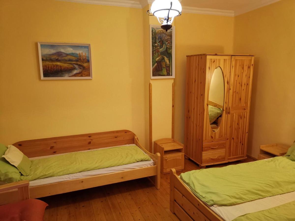 Viktor Vendeghaz Apartment Tokaj Ngoại thất bức ảnh